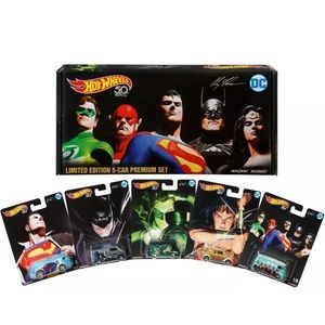 Limited Alex Ross DC Comics Hot Wheels Car Set
